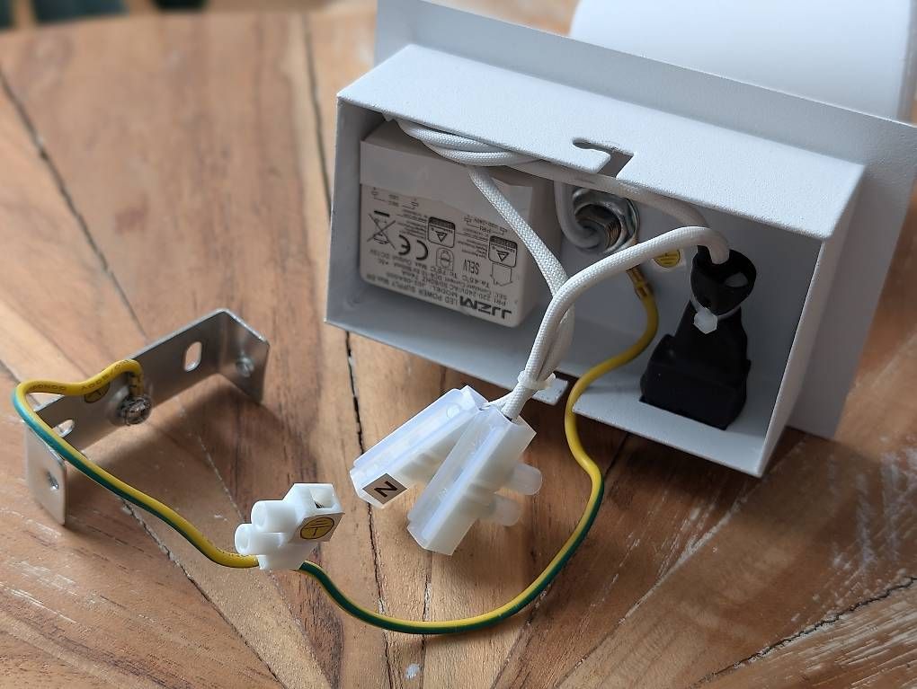 Micasa Lampade: Wandleuchte – Usato da Bern venduto da dwarf_cap 1