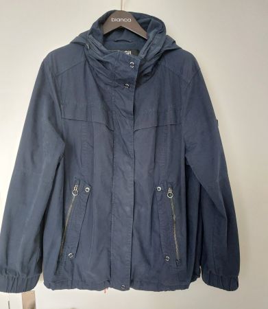 Jacke