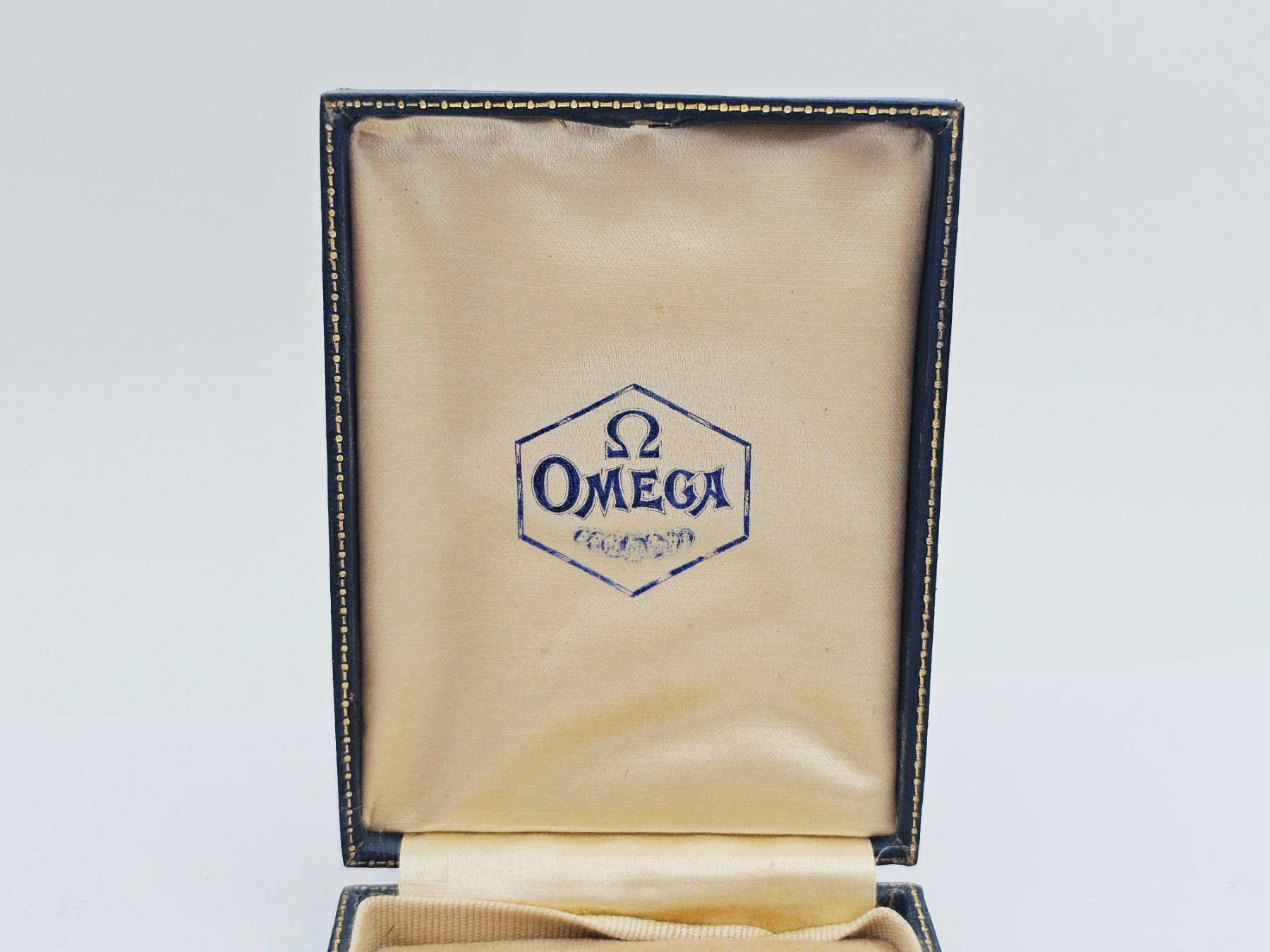 Omega Scatole porta orologi: Omega Taschenuhr Box Uhrenbox – Usato da Bassersdorf venduto da AnkerWatch 5