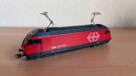 Train märklin analogique 37462 Re 460 HO / AC