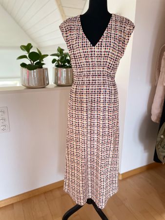 Sommerkleid Gr. S / 36 Muster V-Ausschnitt Pepe Jeans