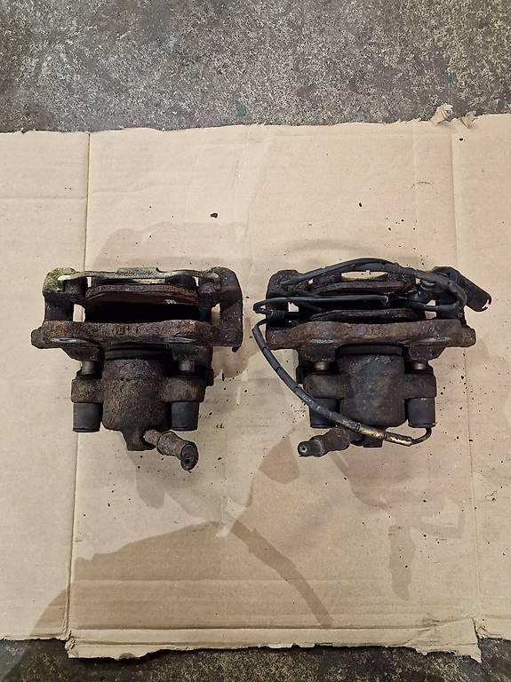 Tutti pezzi di ricambio auto: Bmw e46 Alle Art Bremsen Ab – Usato da Niedergösgen venduto da Zecinha 3