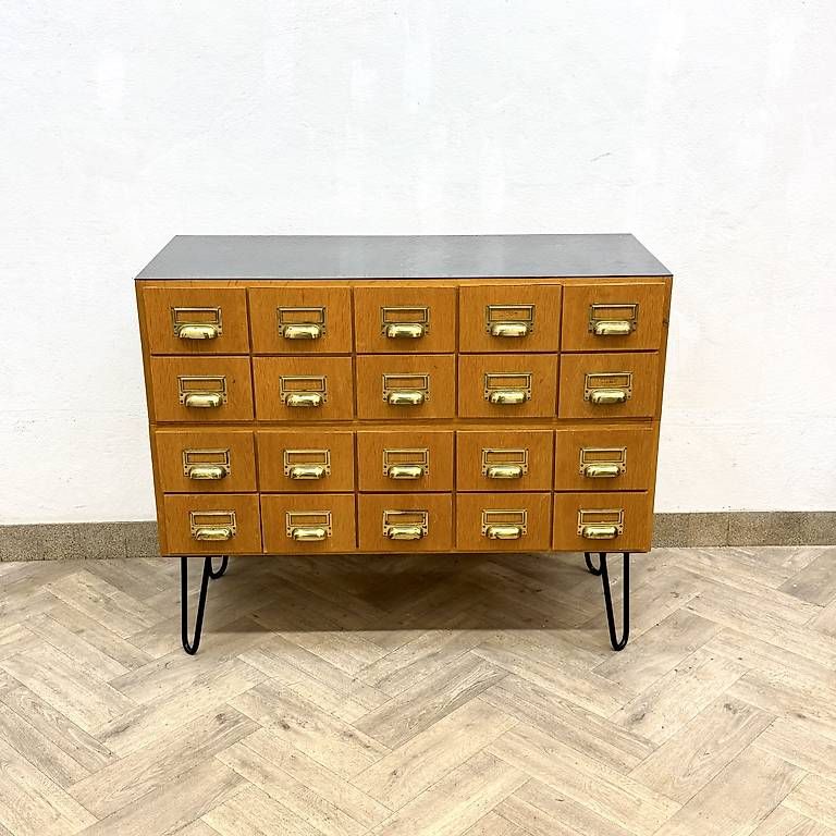 Cassettiere: Mid Century Apothekerschrank – Usato da basel venduto da vintory.ch 1