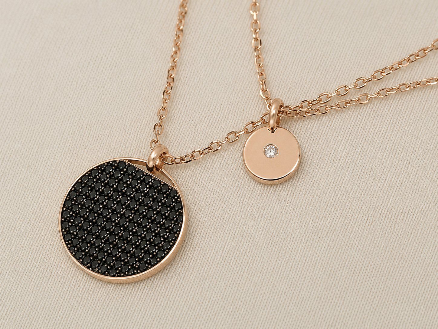 Ketten: Modeschmuck - Halskette - goldfarben - Sehr schön – Neu (gemäss Beschreibung) aus Dübendorf von san_tt6m 1