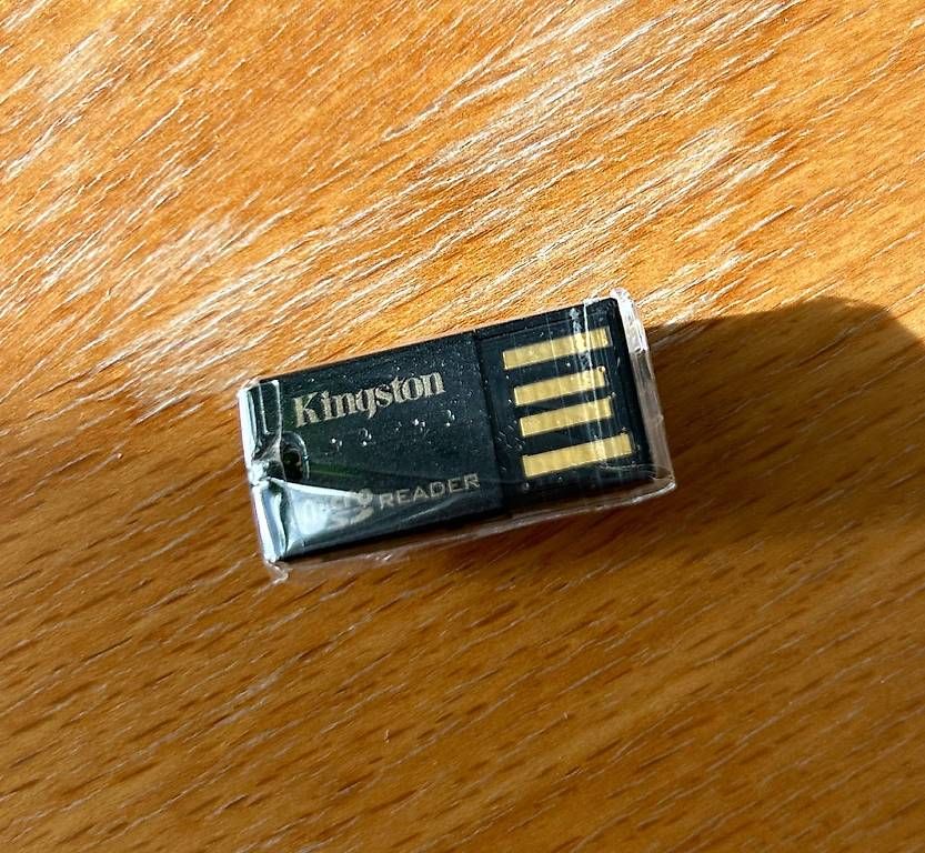 Lettori di schede: Kingston Micro Reader – Usato da Vaduz venduto da alina_hasler