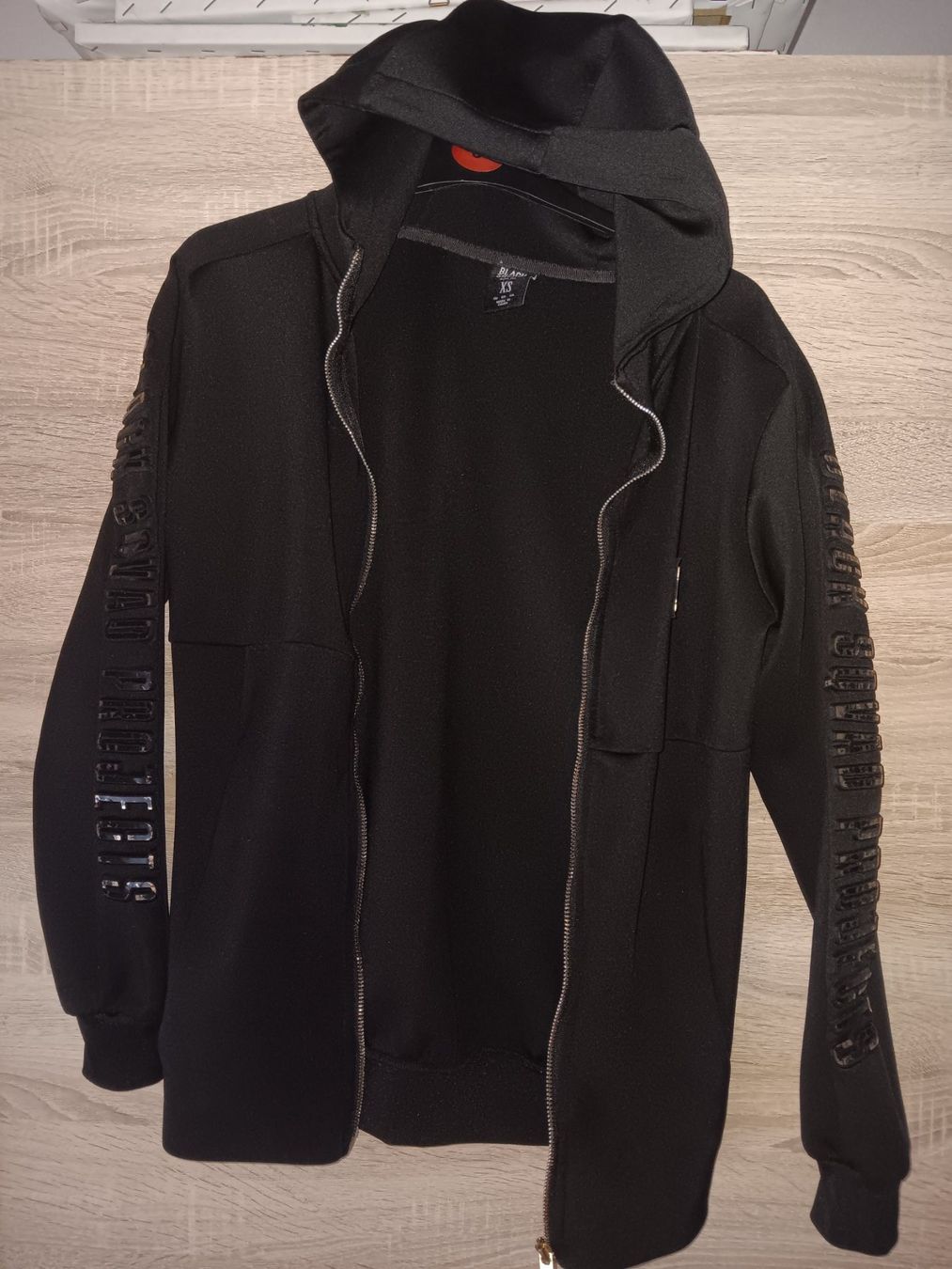Giacche & Cappotti: Sweatjacke mit Kaputze,Gr.XS – Usato da aarburg venduto da macacito 1