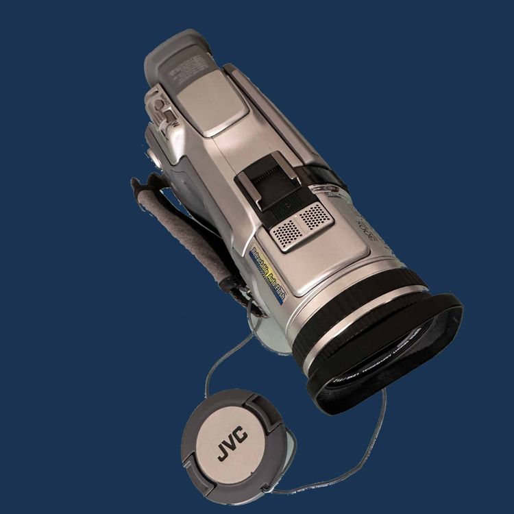 JVC Digital Camcorder GR-DV 4000 | Acheter sur Ricardo