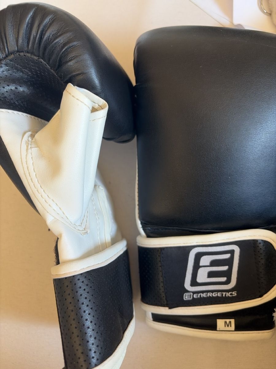 Guanti & manicotti: Boxhandschuhe Energetics M, gut erhalten – Usato da Küblis venduto da mar_686r 1