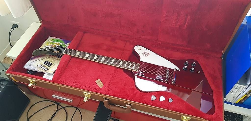Gibson Musikinstrumente: GIBSON Firebird – Gebraucht aus Winterthur von aag_sy9m 1