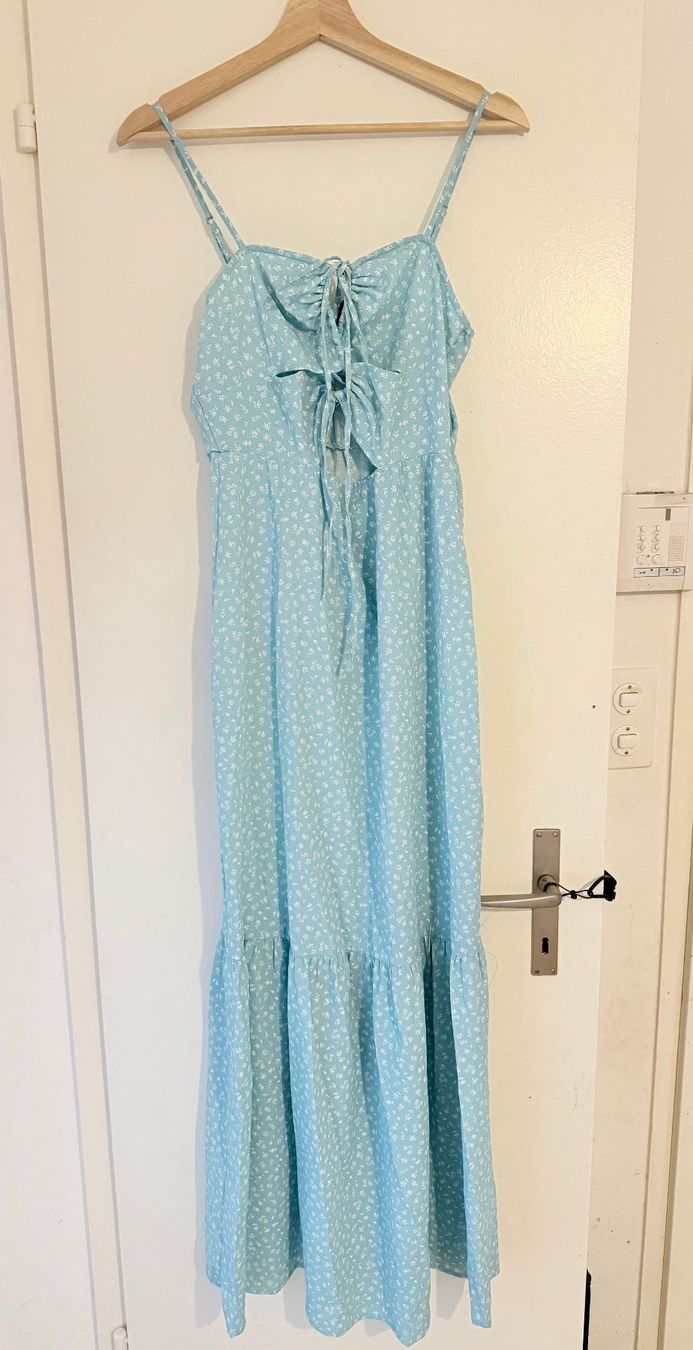 H&M Robes: H&M Sommerkleid blau – Neuf (Voir description) à Oensingen par ped_wb6r 1