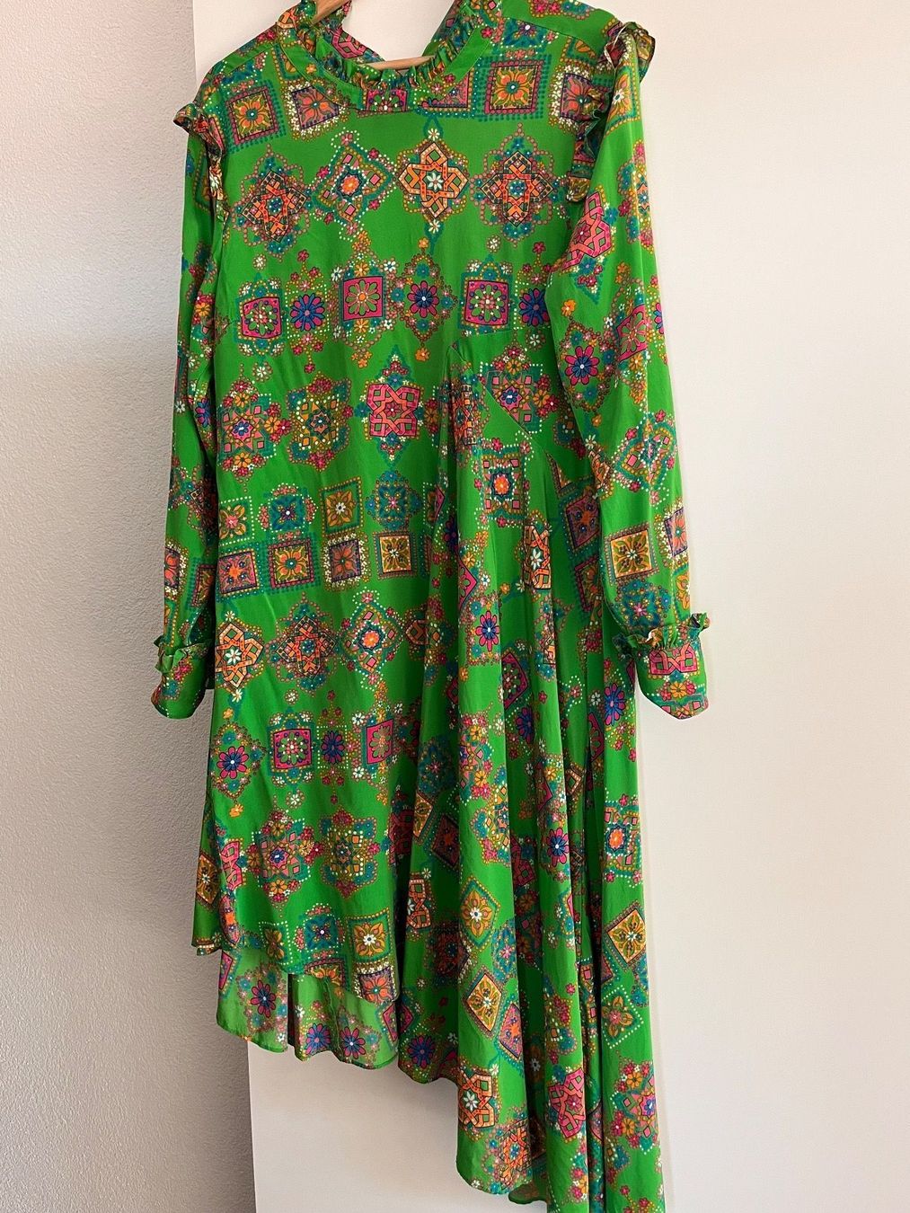 Vestiti: Modische Kleid – Usato da Brüttisellen venduto da St.Zach