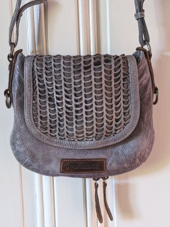 FREDsBRUDER : Sac en cuir grainé gris « used look »
