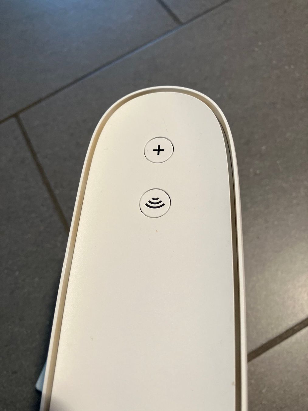 Swisscom Modems & Routeurs: Internet Box 5 Pro designed by Swisscom mit Netzteil – Neuf (Voir description) à Winznau par gugi2009 2