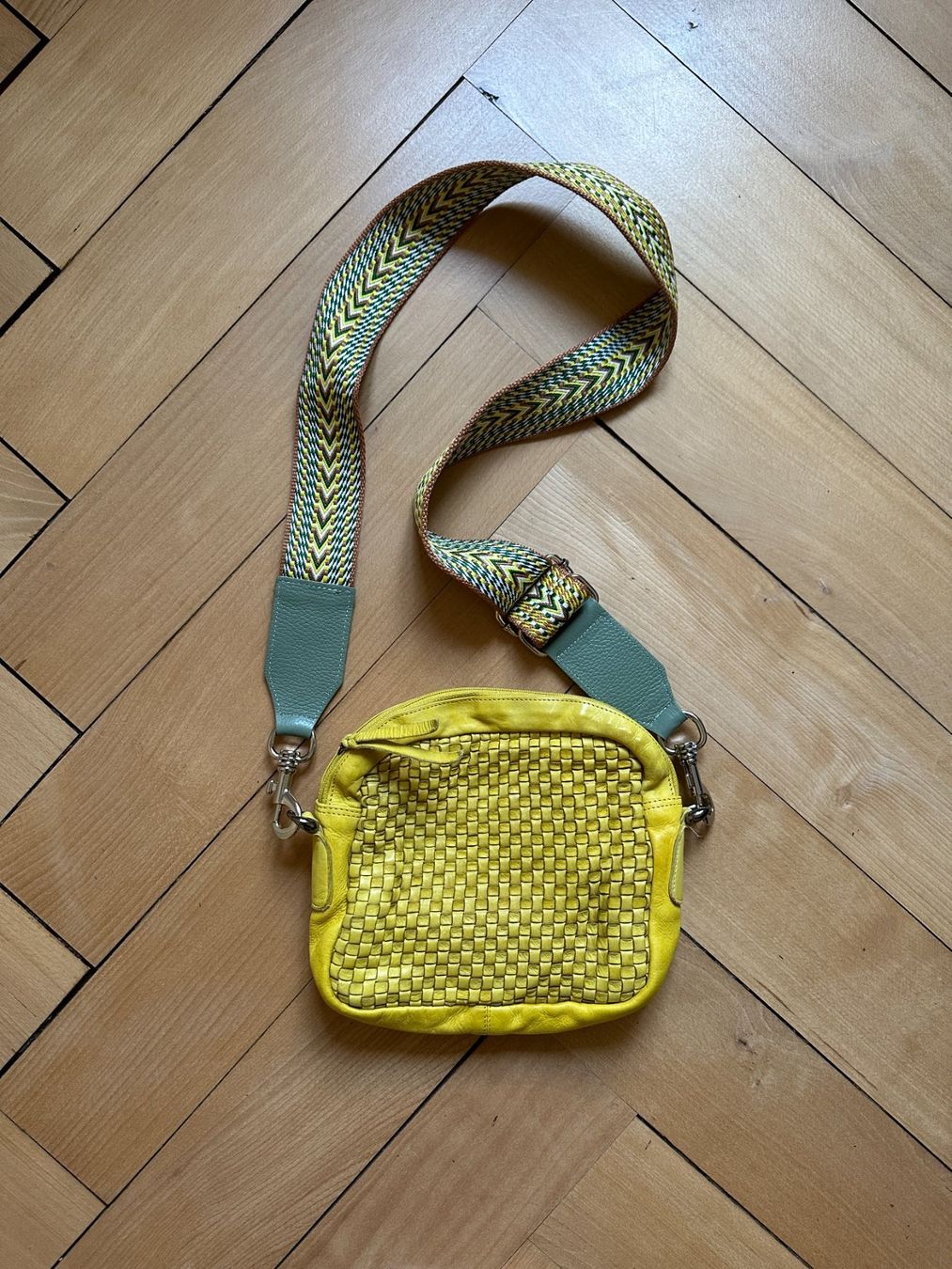 Taschen für Damen: Leder Umhängetasche gelb – Gebraucht aus Zürich von Diazaio 1