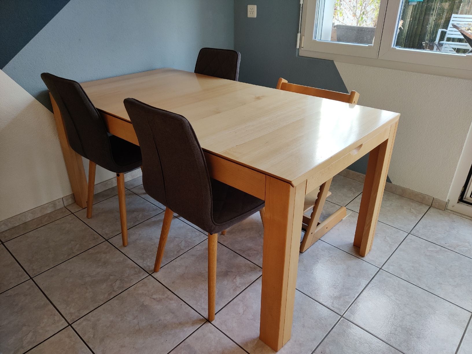 Tables: Tisch Massiv Buche – D'occasion à Niederglatt SG par sae_5wcf