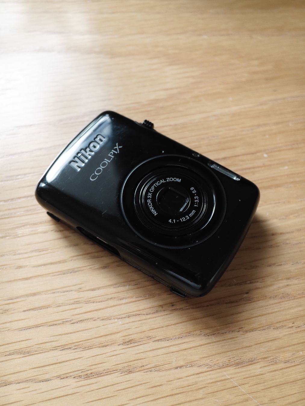 Nikon Kamera: Nikon Coolpix S01 – Gebraucht aus Neuchâtel von Carlosfmunoz 2