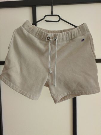 Champion Shorts beige/rosa Grösse S guter Zustand.
