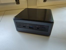 Intel NUC i7, 8GB RAM, 256SSD