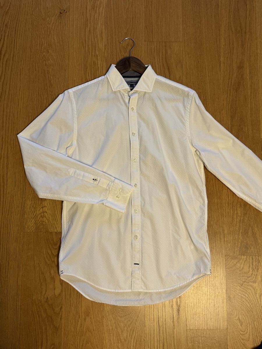 Tommy Hilfiger Hemden: Shirt Tommy Hilfiger – Gebraucht aus Zürich von reg_vvr6
