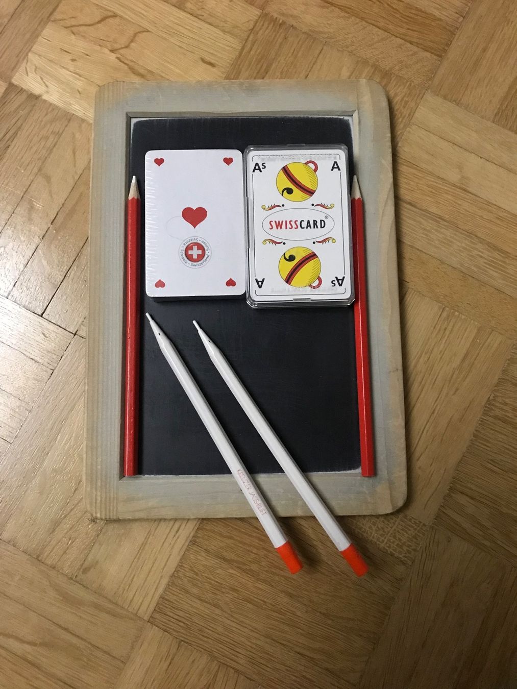 Giochi: „Jass-Set“ mit Teppich – Usato da stäfa venduto da brandy66