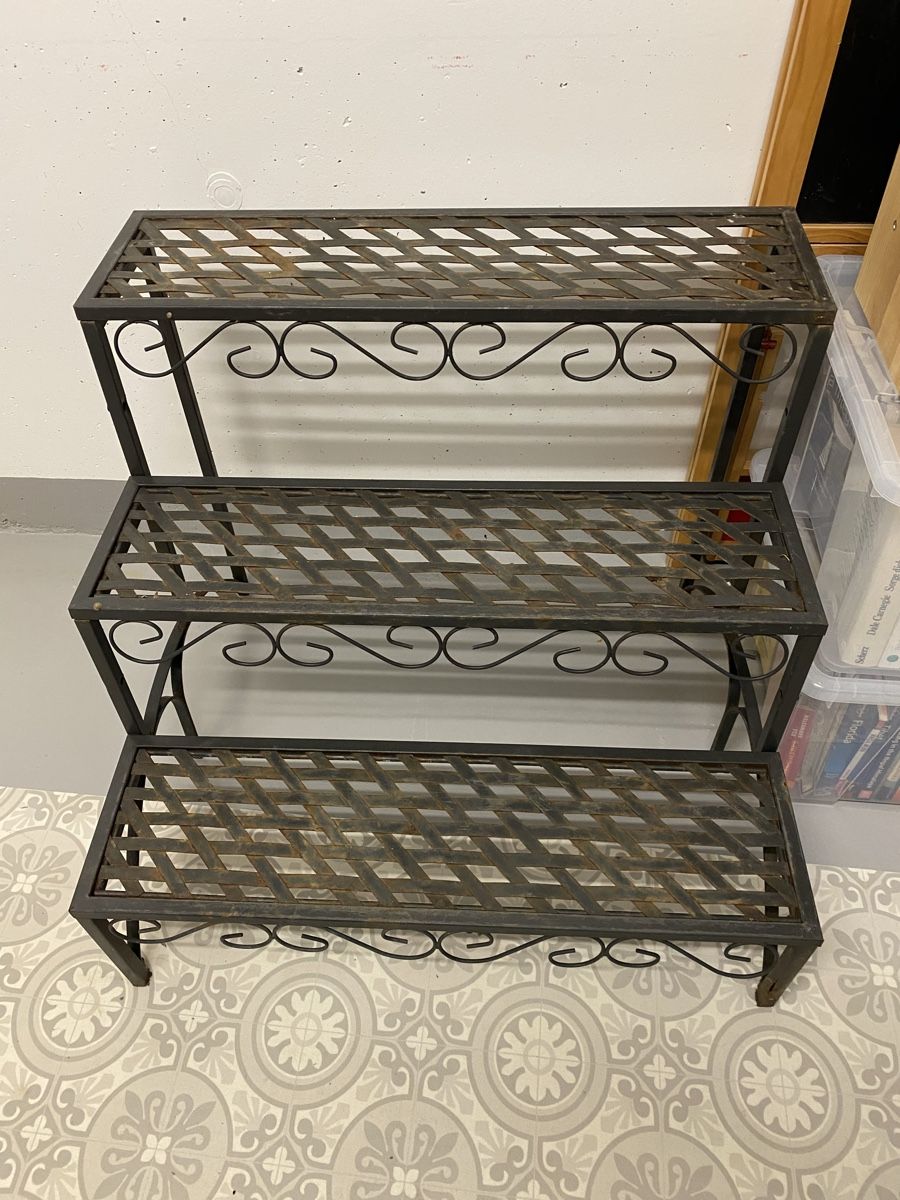Altro per la casa: Treppe für Pflanzen – Usato da Fehraltorf venduto da Marian4