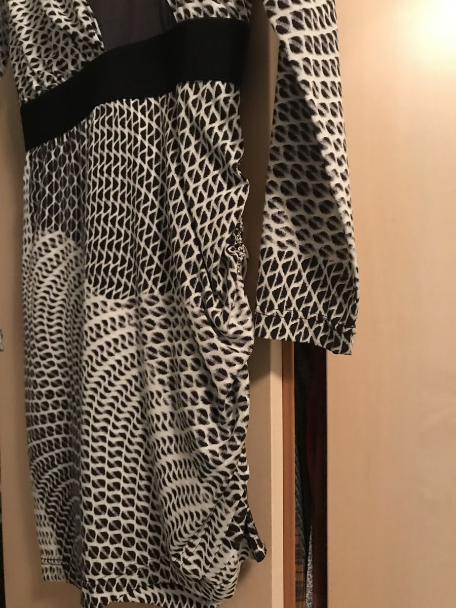 Vestiti: Kleid von Designer Remix Neuwertig – Usato da Horw venduto da slavi77 3