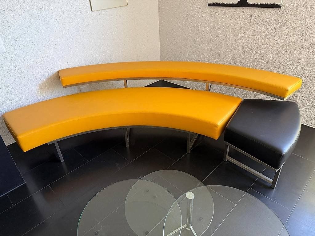 Sofas: Monte Carlo Leder Viersitzer-Sofa by Eileen Gray – D'occasion à Zürich par tarcik