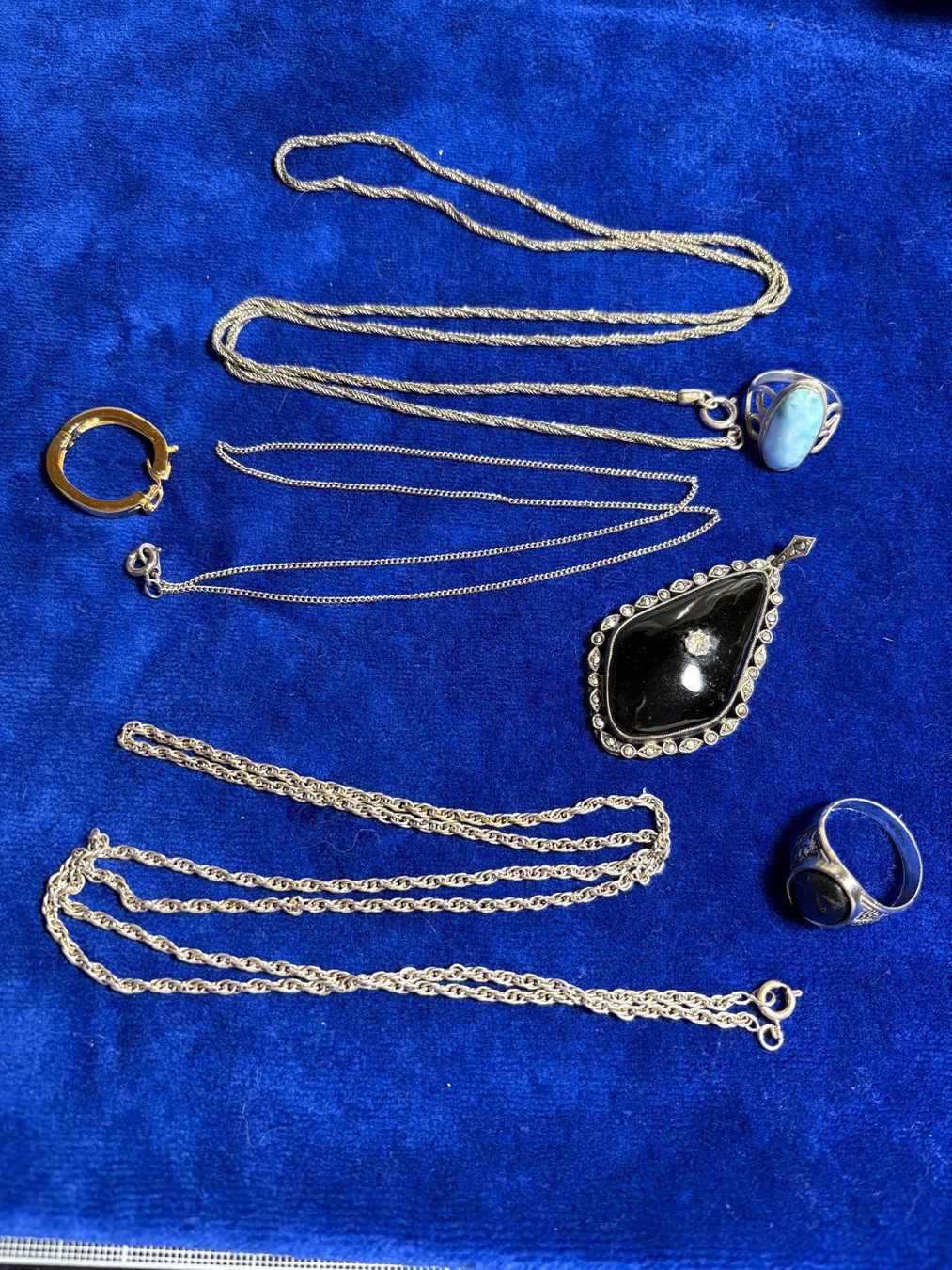 Autres bijoux: Schmucklot gemischt – D'occasion à St. Peterzell par verena40 8