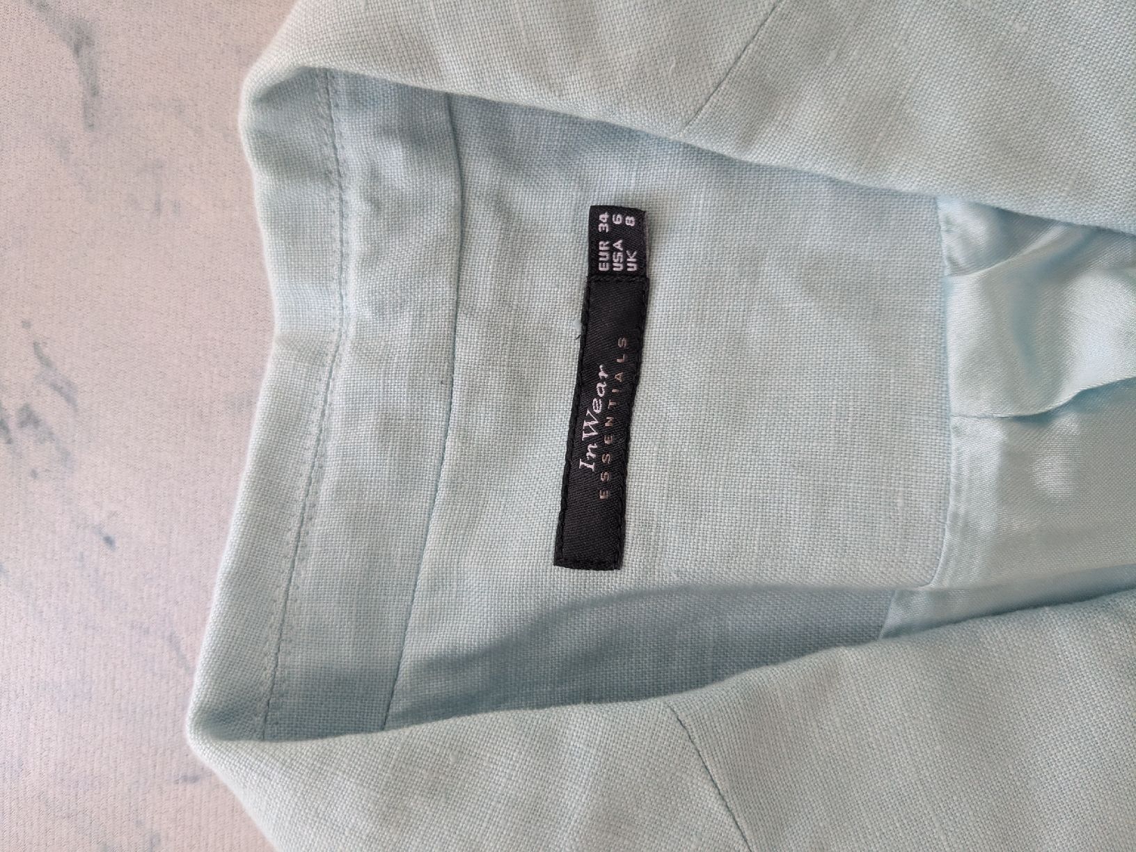 Ensembles & Tailleurs: Anzug Damen hellblau Leinen Grösse 34 /36  – D'occasion à Rorschach par olg_5qq2 7