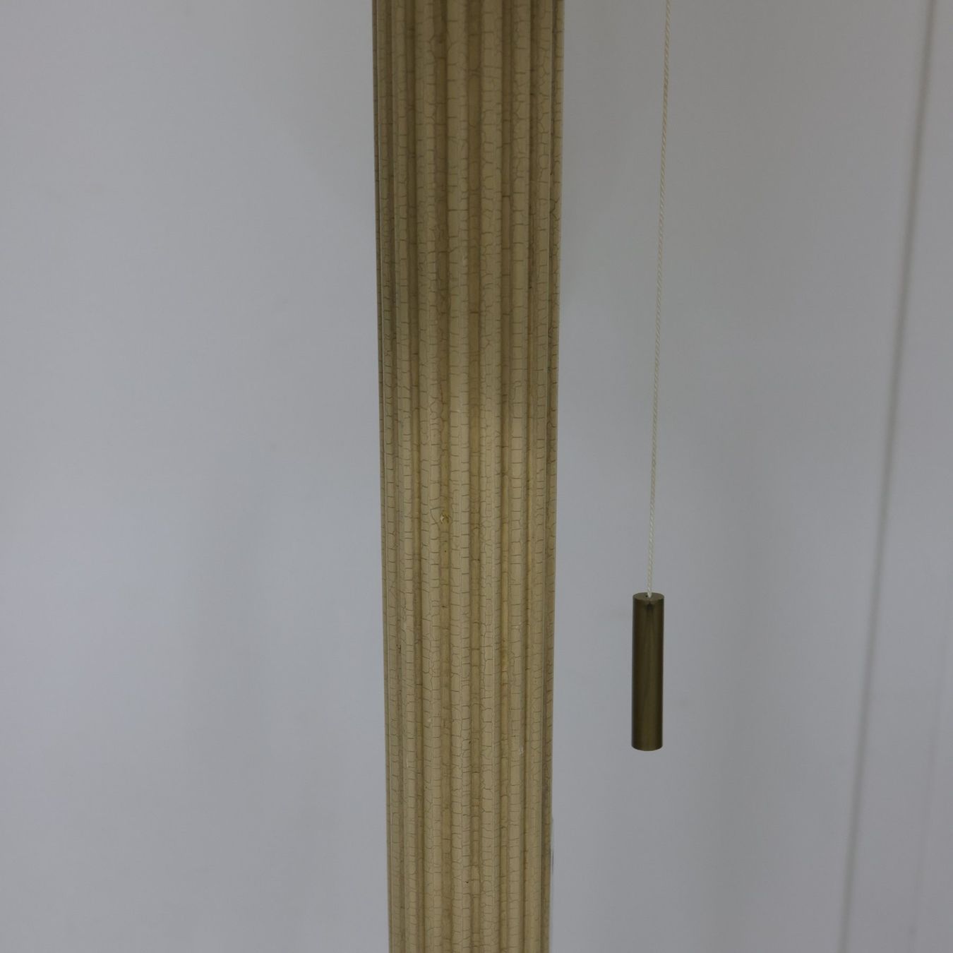 Lampade: Sehr elegante Stehlampe aus Kunstharz – Usato da Volketswil venduto da brockipfannenstil 3