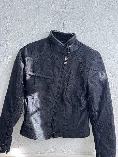 Belstaff Jacken: Belstaff Damen Motorradjacke – Gebraucht aus Hagendorn von Pezzli 2