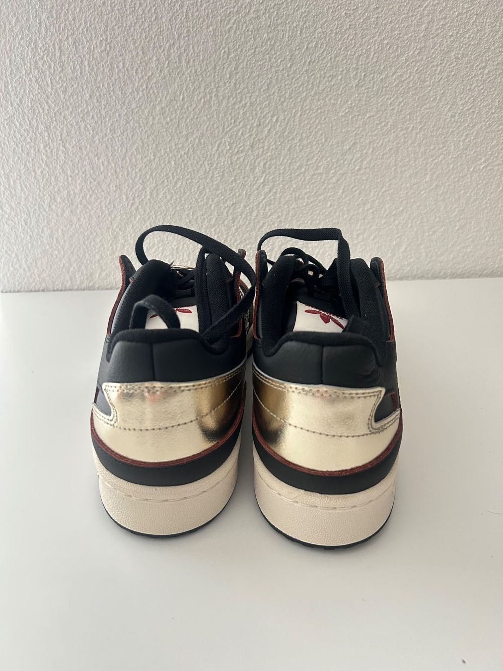 Adidas Scarpe da uomo: Adidas Forum Low CL Gr 44 – Nuovo e nell'imballaggio originale da Egg b. Zürich venduto da egg2665 3