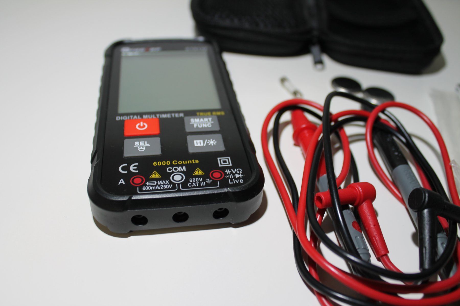 Misurare: TOOLTOP ET8132 LCD-Bildschirm Multimeter DC AC Spannung – Nuovo e nell'imballaggio originale da Basel venduto da David25 4