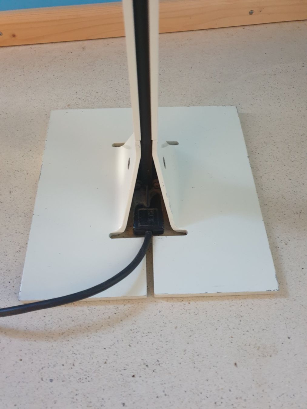 Flos Lampade: FLOS Papillion Stehlampe weiss – Usato da rebstein venduto da spacy73 8