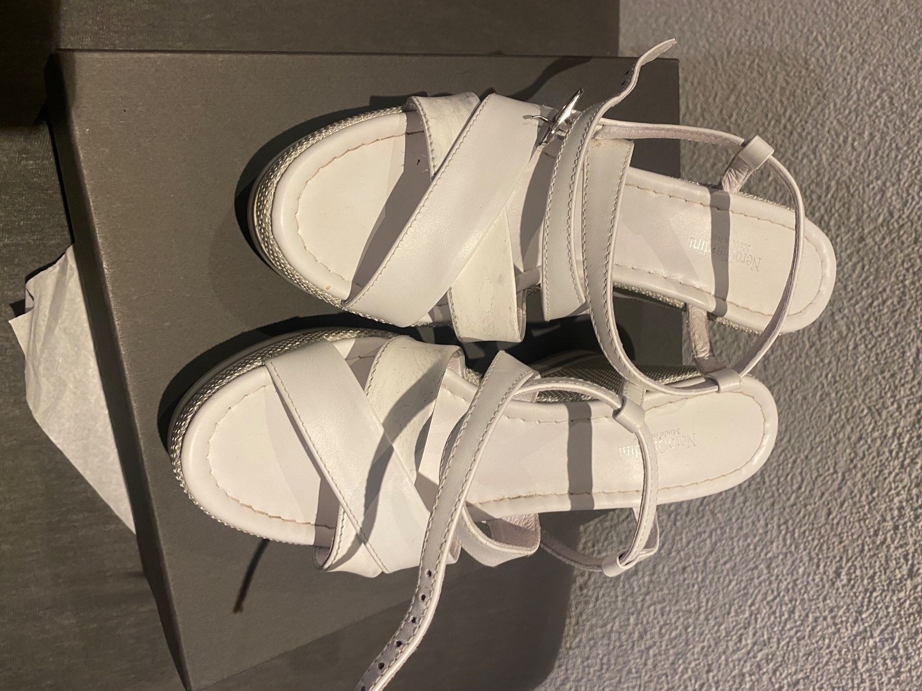 Scarpe da donna: Nero giardinni Sandalen 38 – Usato da Liestal venduto da Goldart