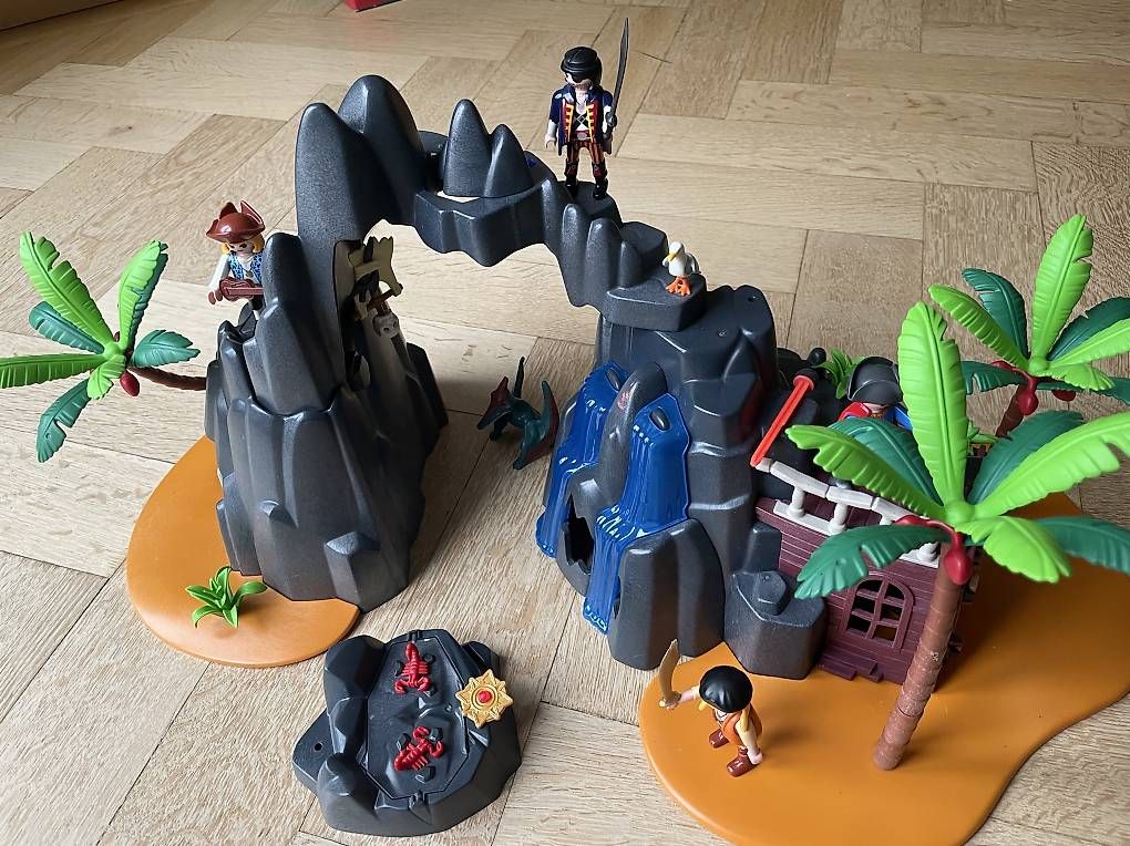Giocattoli: Île des Pirates Playmobil – Usato da Lausanne venduto da kri_9w8j