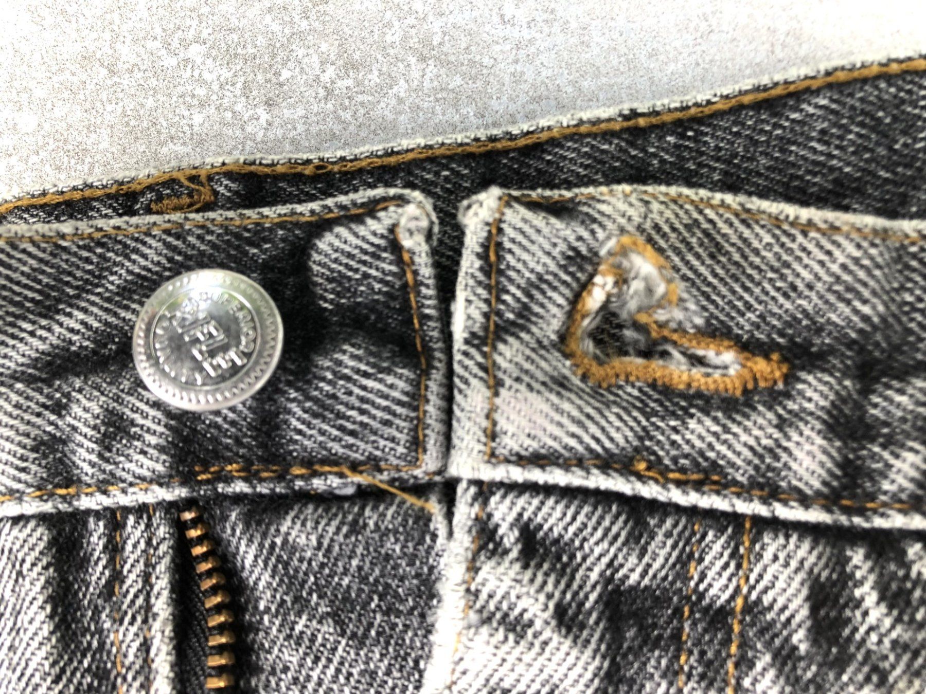 Rifle Jeans: Jean-Shorts RIFLE – D'occasion à Meilen par SUI372 4