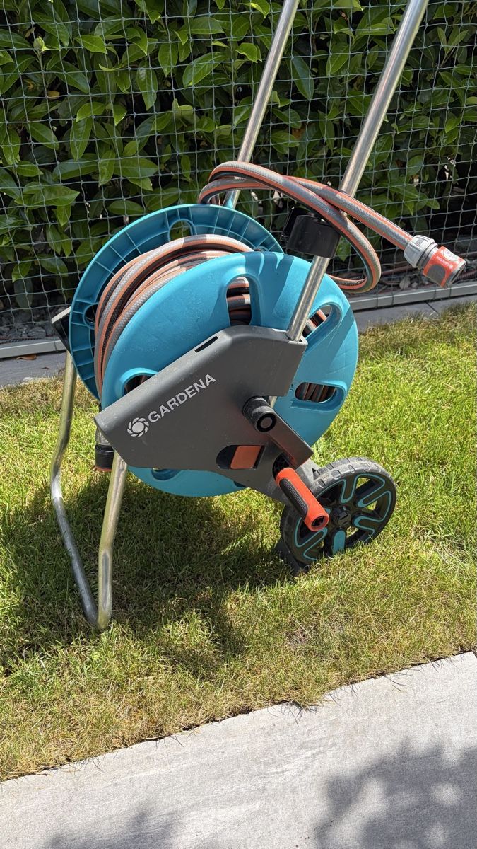 Gardena Tubi & Tubi flessibili: Gardena Gartenschlauchwagen – Usato da Volketswil venduto da PhilipKa 1