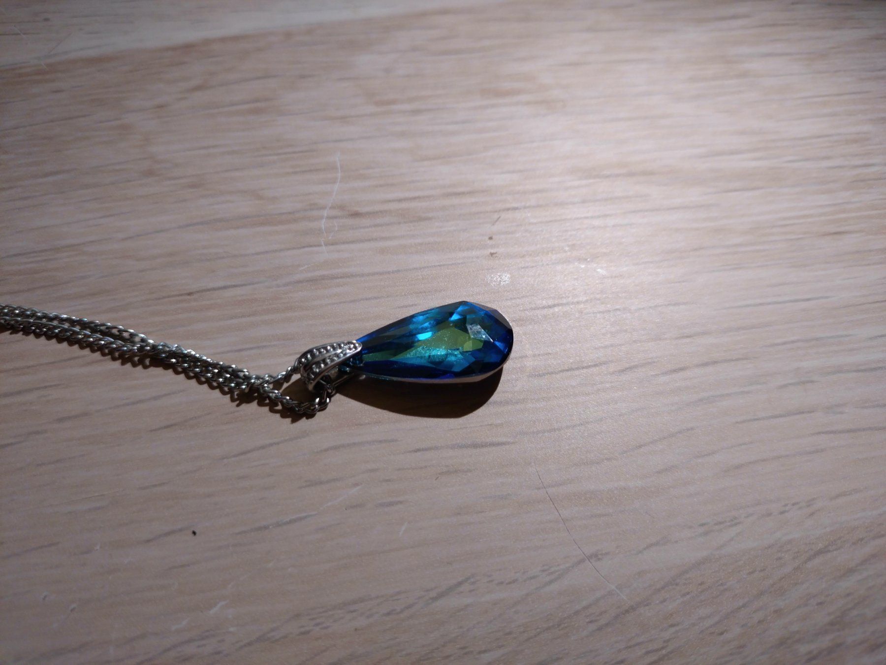 Catenine: Halskette blauer Glasstein – Usato da Baar venduto da sve_6nbd 1