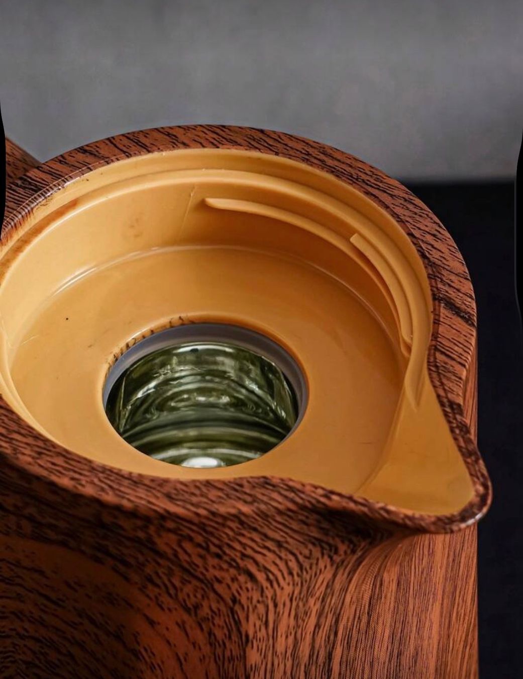 Théières: Edle Isolierkanne in Holzoptik – D'occasion à Emmenbrücke par ShopDirect 4