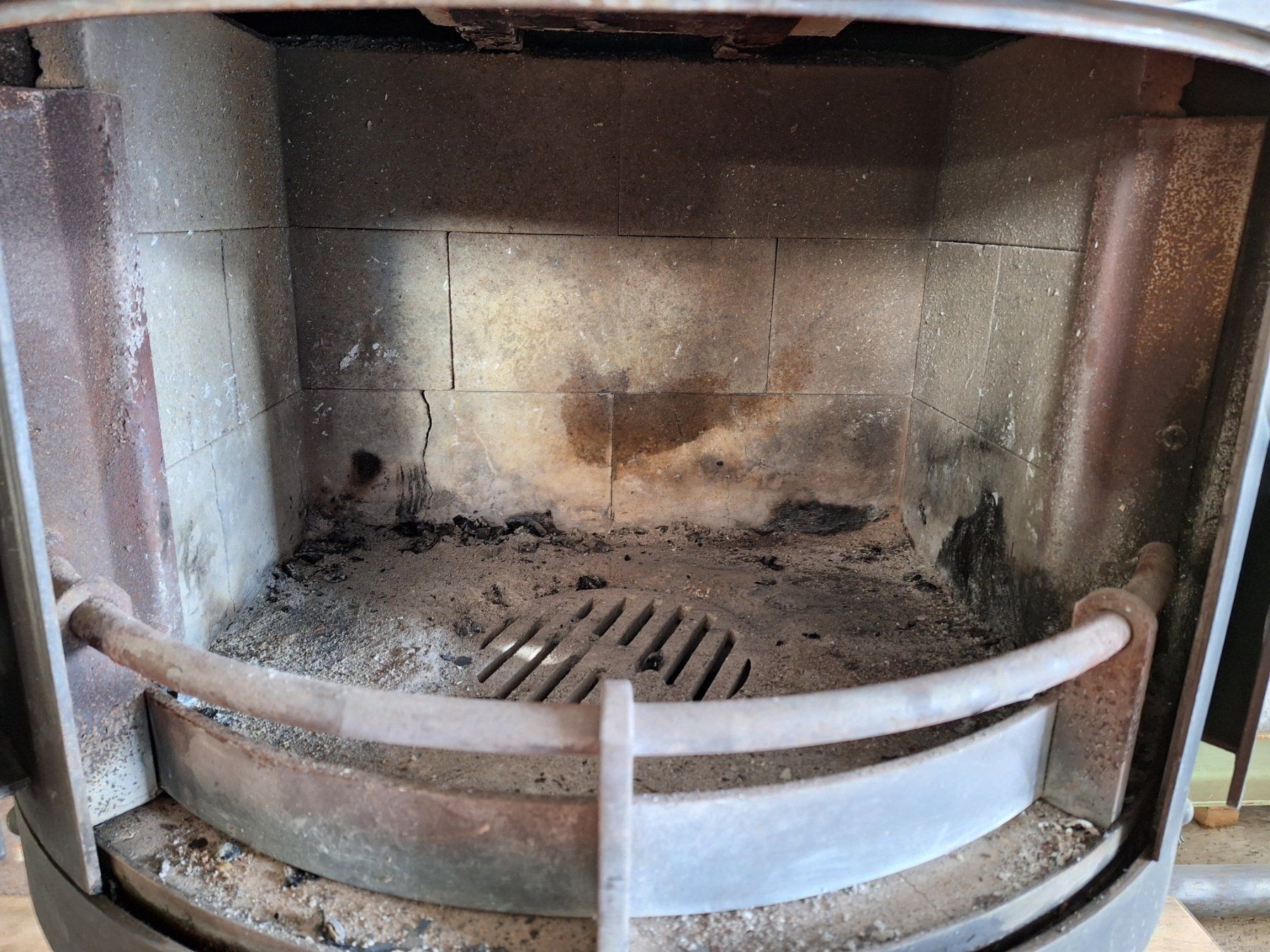 Heizgeräte: Warmluftofen Holzofen – Gebraucht aus Brünisried von puerrop 4