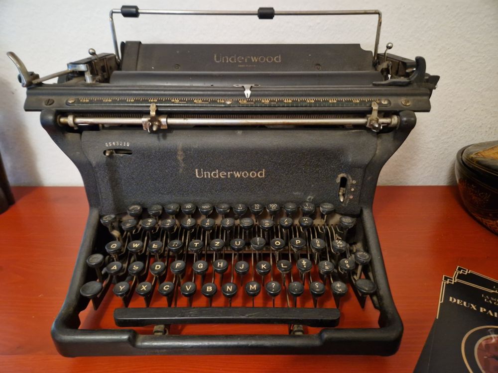 Machine à écrire Underwood SS 1947 - Trésor à restaurer (Defekt) in ...