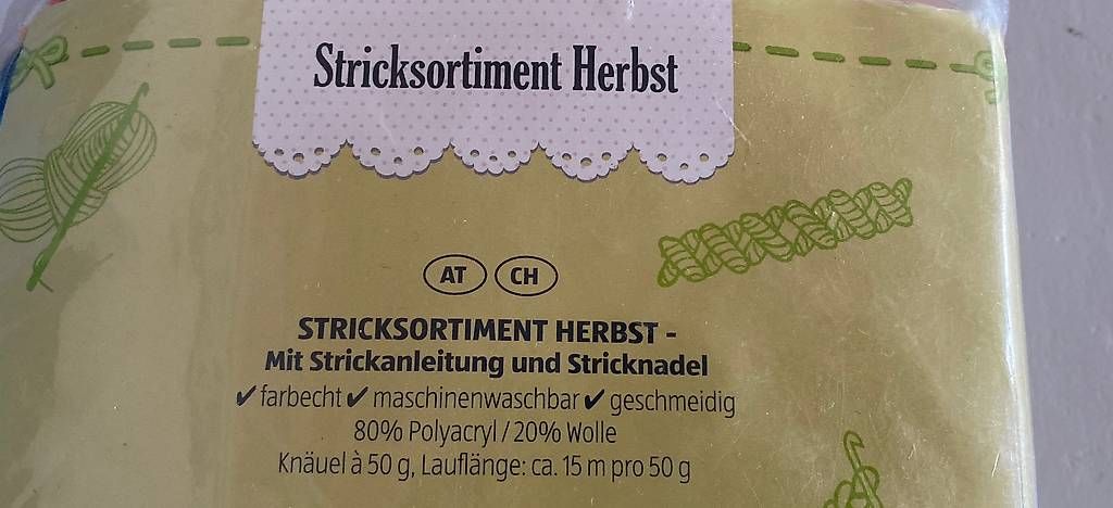 Laine: Strick Set / Wolle für Kappe. – D'occasion à Erlinsbach SO par ren_rvc9 2