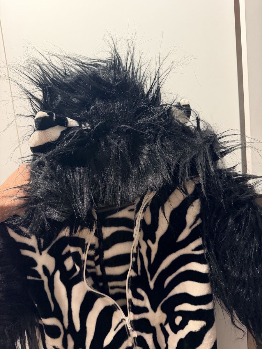 Costumes: Fasnachtskostüm Kinder Zebra Gr. 110 – D'occasion à Erlinsbach SO par Veelvet42 2