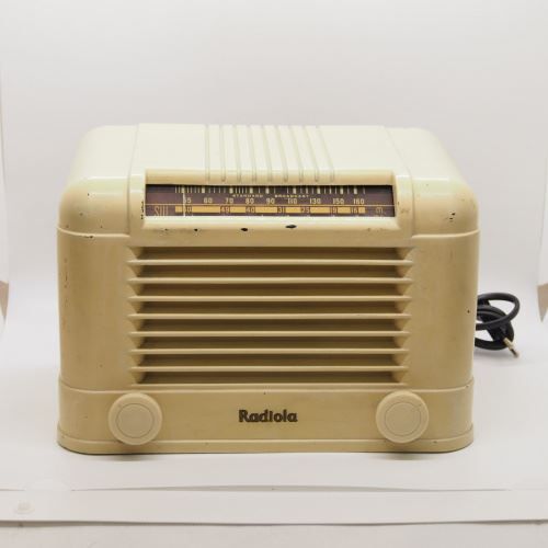 Radio: Radiola Radio (Bluetooth) – Antico da Schalunen venduto da schwabspielautomaten