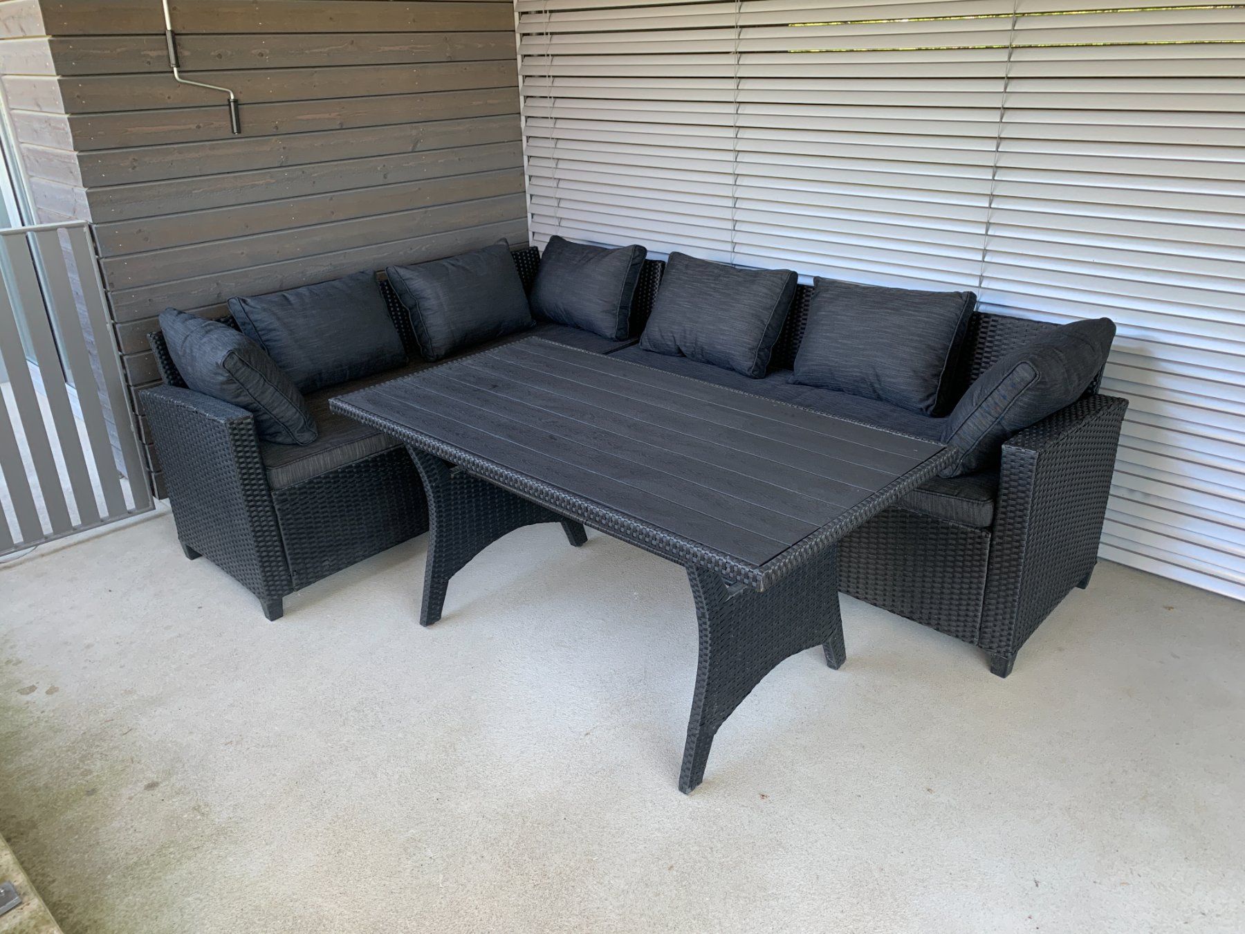Jysk Sofas: Jysk Lounge-Set – D'occasion à Beringen par Hummingbird007