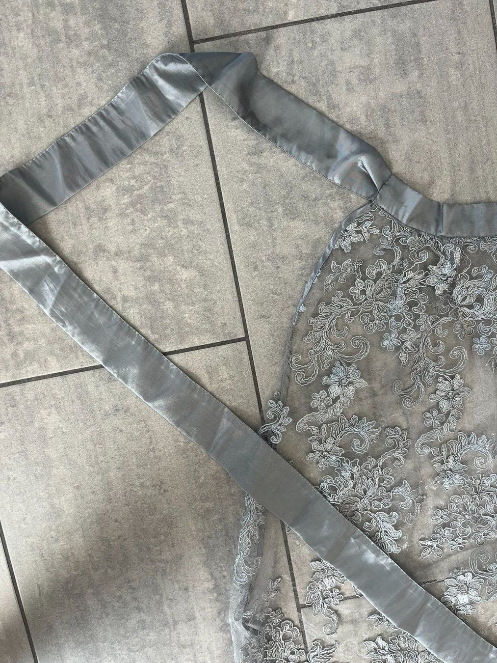 Costumi: TRACHTEN DEISER Dirndl + Schürze Pastell – Nuovo (secondo la descrizione) da Otelfingen venduto da Denis_ZH 7