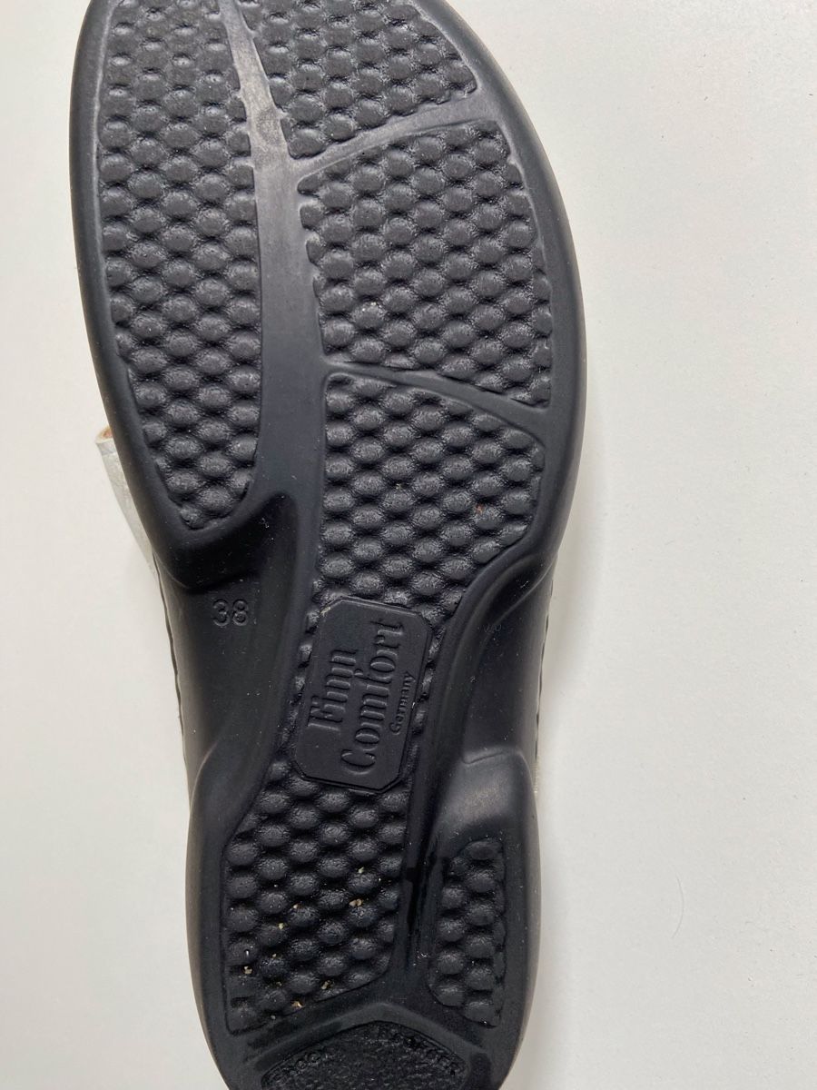 Scarpe da donna: Pantolette geeignet für Einlagen – Usato da Winterthur venduto da CasaNonna 5