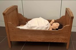 Vintage Holz Puppenbett - ohne Inhalt