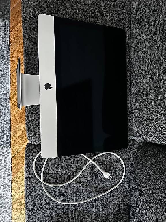 PC: iMac 21.5" (Late 2015) – Usato da Lausanne venduto da rom_fn9y 2